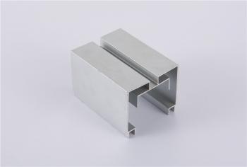 Single activity partition glass clamp